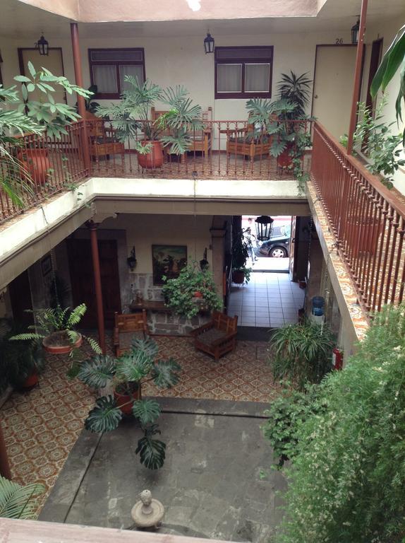 Hotel Atilanos モレリア エクステリア 写真