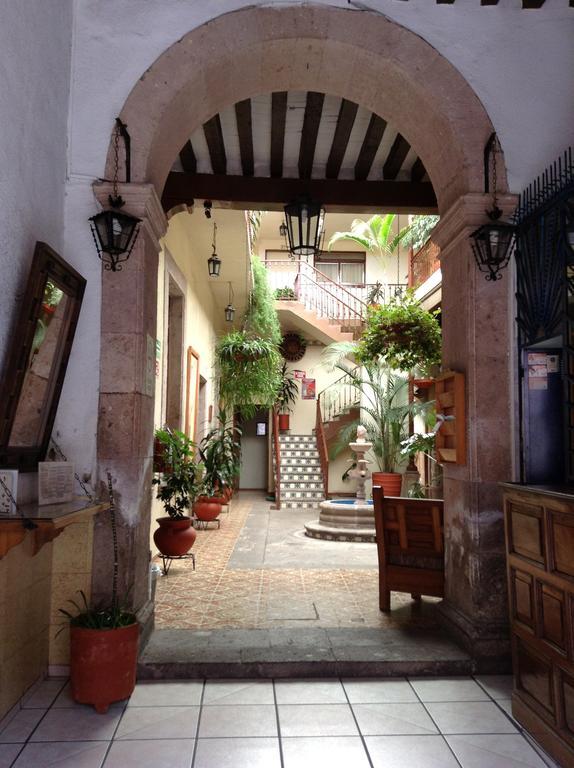 Hotel Atilanos モレリア エクステリア 写真